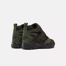 Load image into Gallery viewer, Reebok Preseason 94 - Night Black / Dark Matter / Earthy Green