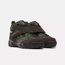 Load image into Gallery viewer, Reebok Preseason 94 - Night Black / Dark Matter / Earthy Green