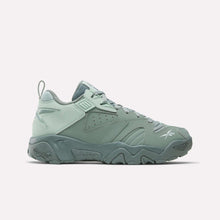 Load image into Gallery viewer, Reebok Brutus Low - Light Fog / Tranquil Teal