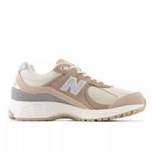 Load image into Gallery viewer, New Balance 2002R - Driftwood