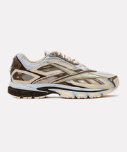 Load image into Gallery viewer, Reebok Premier Road Ultra  -