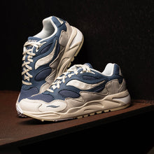 Load image into Gallery viewer, Saucong Grid Shadow 2 - Blue / White