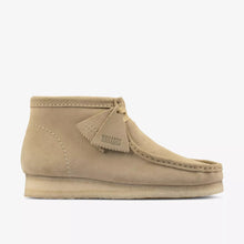 Load image into Gallery viewer, Clarks Wallabe Boot - Maple Suede