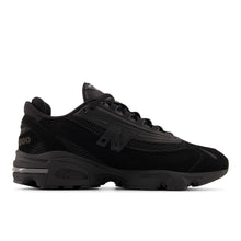 Load image into Gallery viewer, New Balance 1000 - Black