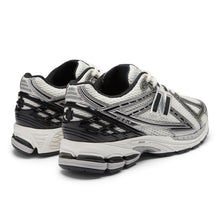 Load image into Gallery viewer, New Balance 1906 - Silver Metallic / White / Sea Salt