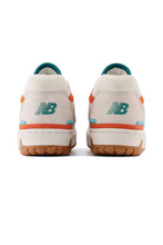 Load image into Gallery viewer, New Balance 550 Women&#39;s - Verdigris Sea Salt