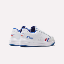 Load image into Gallery viewer, A pair of white Reebok sneakers with blue and red accents, featuring the 'g Unit' script on the side and a blue and red stripe detail on the heel, shown against a light gray background.