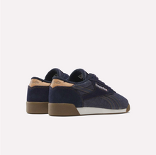 Load image into Gallery viewer, Reebok Freestyle Lo Women's - Dark Indigo / Chalk / Gum