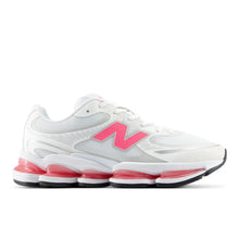 Load image into Gallery viewer, New Balance Abzorb 2000 - White / Pink