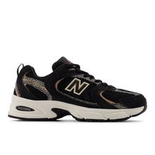 Load image into Gallery viewer, New Balance 530 - Black / Flat Taupe