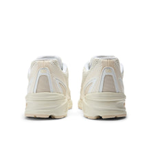 Load image into Gallery viewer, New Balance 740 - Bisque / Angora / Sea Salt