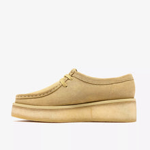 Load image into Gallery viewer, Clark's Women's Wallacraft Bey - Maple Suede