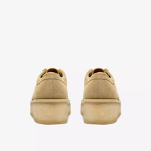 Load image into Gallery viewer, Clark's Women's Wallacraft Bey - Maple Suede