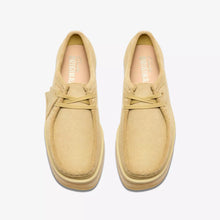 Load image into Gallery viewer, Clark's Women's Wallacraft Bey - Maple Suede