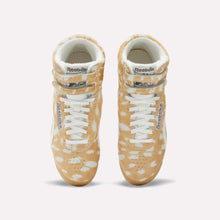 Load image into Gallery viewer, Reebok Freestyle Hi Women's - Doe / Chalk / Gum