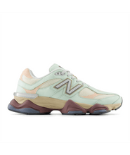 Load image into Gallery viewer, New Balance 9060 - Clay Ash