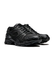 Load image into Gallery viewer, Saucony Progrid Triumph 4 - Black