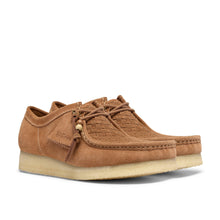 Load image into Gallery viewer, Clarks Wallabee - Tan Weave