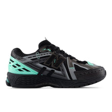 Load image into Gallery viewer, New Balance 1906A - Black