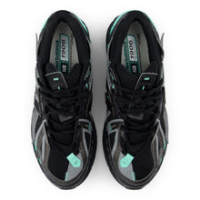 Load image into Gallery viewer, New Balance 1906A - Black