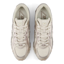 Load image into Gallery viewer, New Balance 204L Women's - Timberwolf