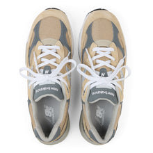 Load image into Gallery viewer, New Balance Made In USA 992 - Incense