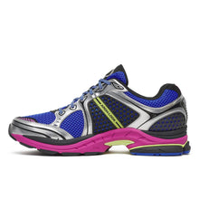 Load image into Gallery viewer, Saucony Progrid Triumph 4 - Dazzle / Silver