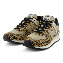 Load image into Gallery viewer, New Balance 574 Women's - Stonewear / Linen / Black