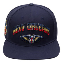 Load image into Gallery viewer, Pro Standard New Orleans Pelicans Stacked Logo Snapback Hat